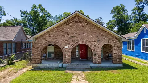 416 W Page Ave, Dallas, TX 75208