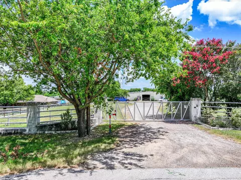 325 Barnes Bridge Rd, Sunnyvale, TX 75182