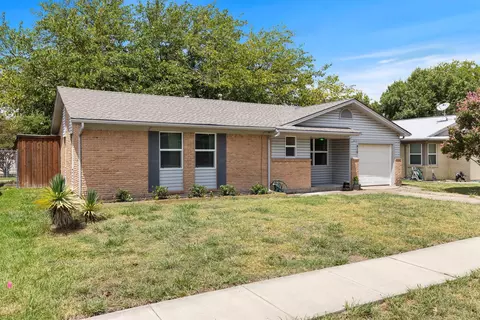 810 Memorial Dr, Wylie, TX 75098
