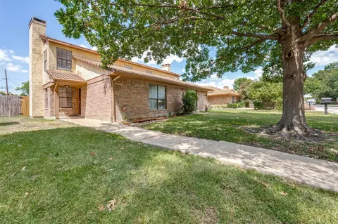 3045 Modella Ave, Dallas, TX 75229