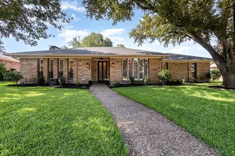 2820 Downing Dr, Plano, TX 75023