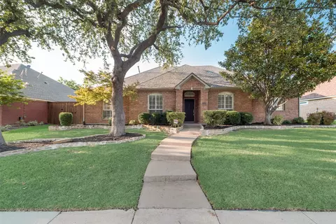 2109 Antibes Dr, Carrollton, TX 75006