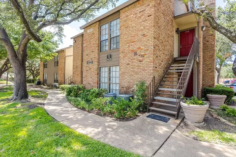 15221 Berry Trl #105, Dallas, TX 75248