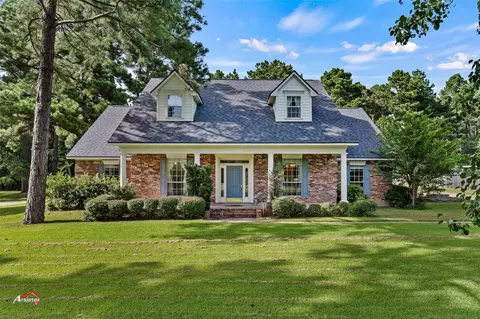 6854 Kipling Pl, Shreveport, LA 71107