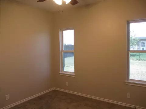 Bedroom - 147 Mill St, Emory, TX 75440 photo 3 of 5