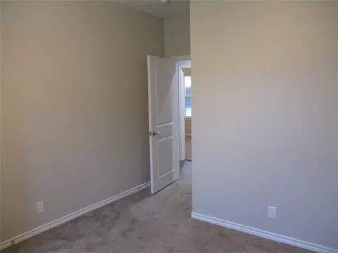 Bedroom - 147 Mill St, Emory, TX 75440 photo 1 of 5