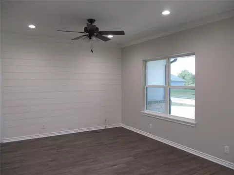 Living - 147 Mill St, Emory, TX 75440 photo 4 of 4