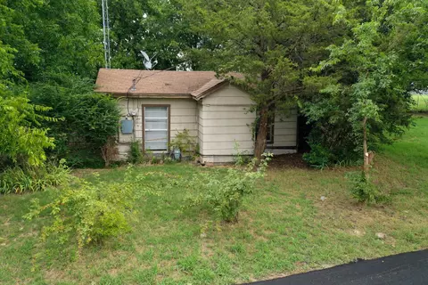 517 N Elliott St, Sherman, TX 75090