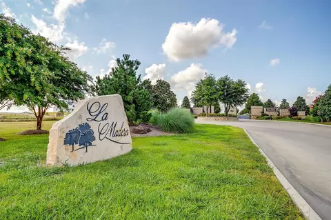 260 Nueces Trl, Aledo, TX 76008