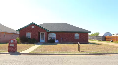 1405 Tumbleweed Trl, Henrietta, TX 76365