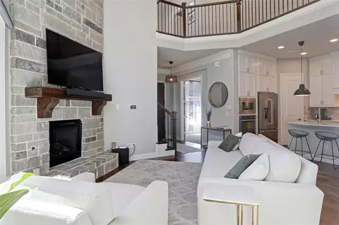 3703 Adriana Ave, Irving, TX 75038