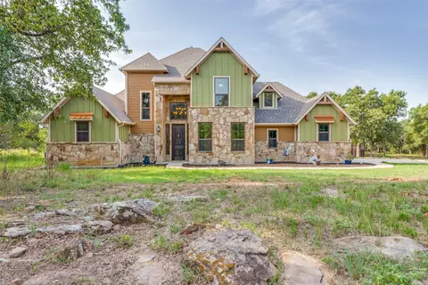 177 Strain Rd, Millsap, TX 76066