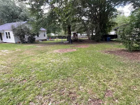Exterior - 107 Mcarthur Dr, Minden, LA 71055 photo 6 of 8