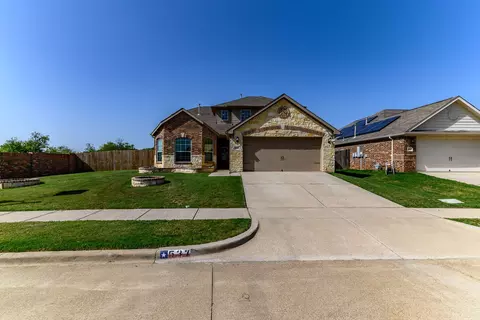 537 Bailer Dr, Crowley, TX 76036