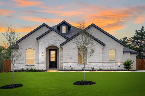 4426 Thistle Dr, Midlothian, TX 76065
