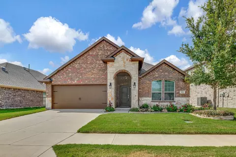 905 Berry St, Celina, TX 75009
