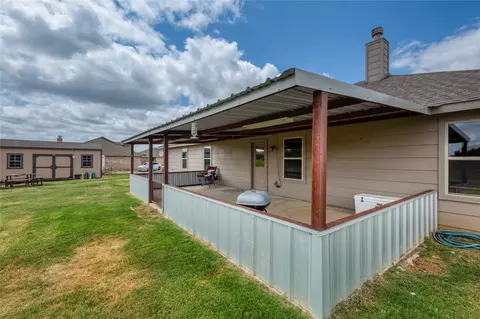 195 Springwood Ranch Loop, Springtown, TX 76082 photo 8