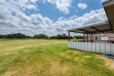 195 Springwood Ranch Loop, Springtown, TX 76082 photo 4