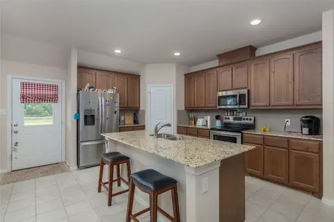195 Springwood Ranch Loop, Springtown, TX 76082 photo 6