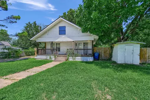 531 Rice St, Denison, TX 75020