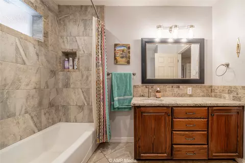 Bath - 1721 Avenue K, Anson, TX 79501 photo 2 of 3