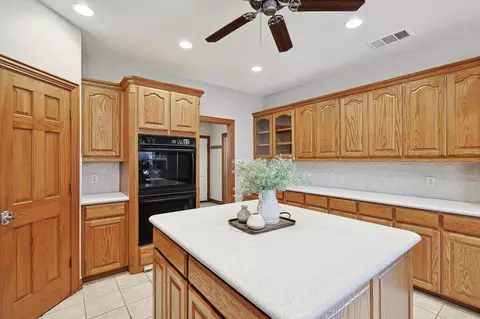 Kitchen - 125 Maple Leaf Dr, Double Oak, TX 75077 photo 1 of 3