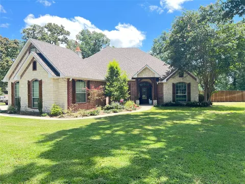 160 Timber Creek Dr, Sulphur Springs, TX 75482