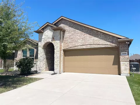 4016 Spur Trail Dr, Denton, TX 76208