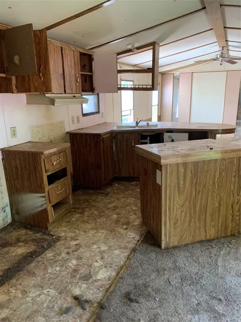 407 Church St, Ector, TX 75439 photo 16