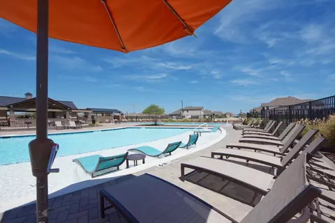 3918 Aintree Ave, Aubrey, TX 76227