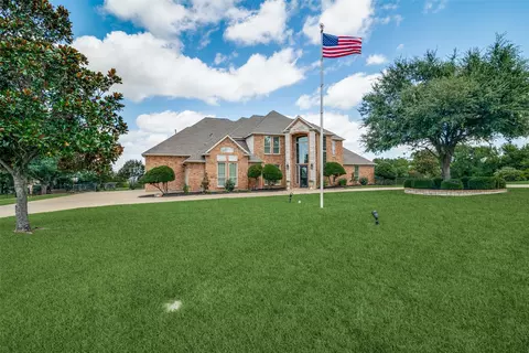 202 Jessica Ct, Forney, TX 75126