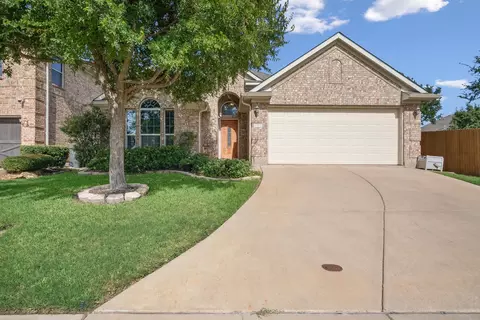 8305 Boulder Canyon Trl, Fort Worth, TX 76123