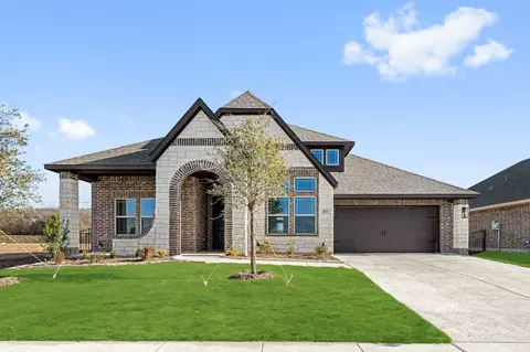 357 Paddle Boat Dr, Granbury, TX 76049