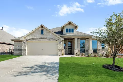 359 Paddle Boat Dr, Granbury, TX 76049