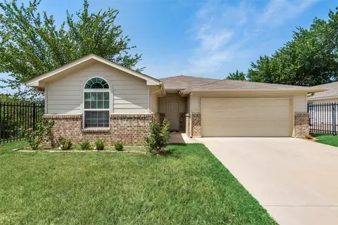 1901 Avenue C, Fort Worth, TX 76104