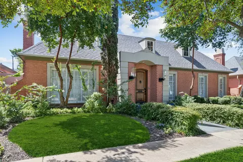 3528 N Versailles Ave, Dallas, TX 75209