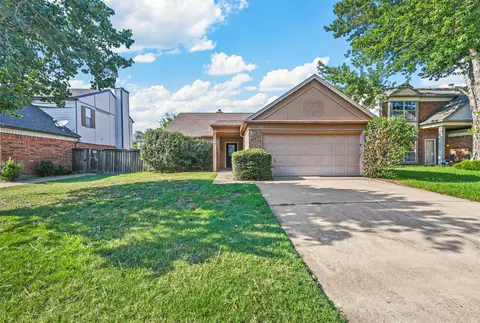 2636 Coldstream Dr, Fort Worth, TX 76123