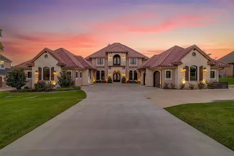 1608 Taylor Bridge Ct, Burleson, TX 76028