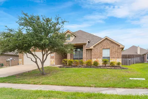1306 Canyon Crk, Wylie, TX 75098