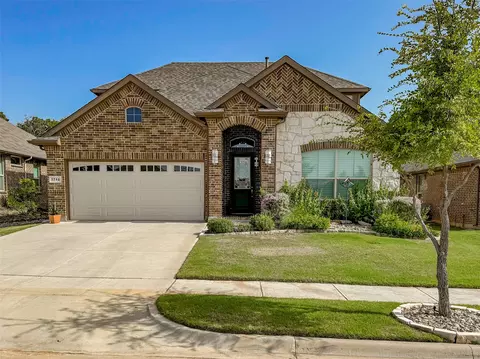 1712 Keel Ln, Denton, TX 76210