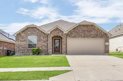 6117 Fall Creek Ln, Fort Worth, TX 76123