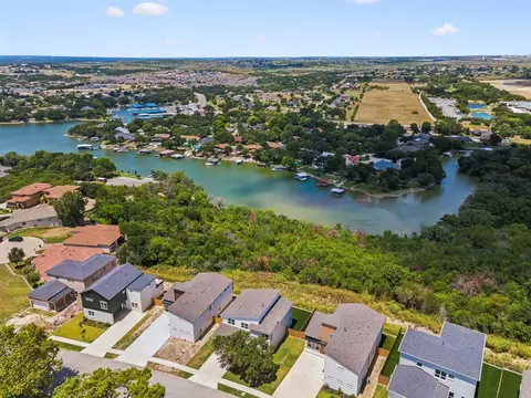 7632 Trailridge Dr, Fort Worth, TX 76179