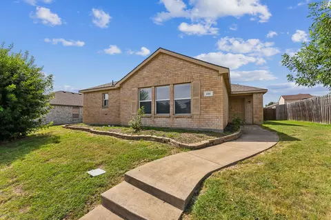 616 Trillium Ln, Desoto, TX 75115