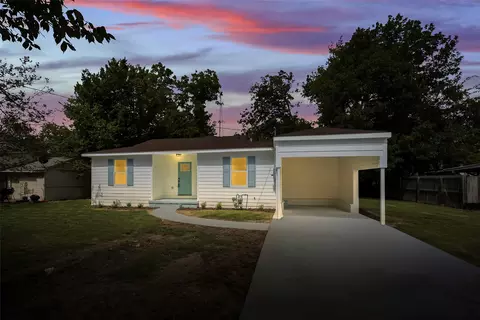 1043 Davis St N, Sulphur Springs, TX 75482