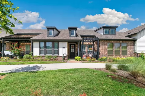 4809 Midnight Violet Way, Arlington, TX 76005