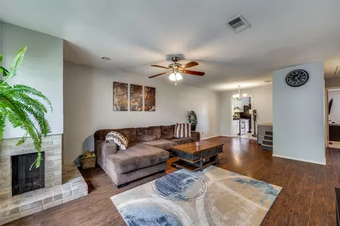 13857 Leinsper Green St, Dallas, TX 75240