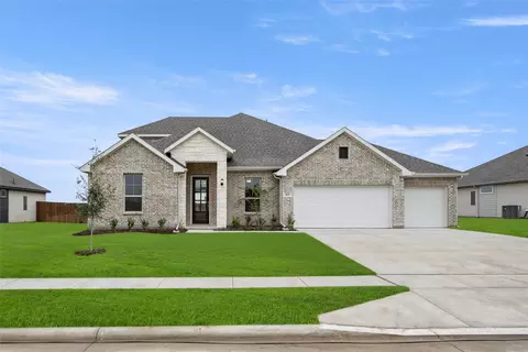 412 Basalt Dr, Azle, TX 76020