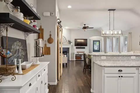 531 Kirby Dr, Argyle, TX 76226