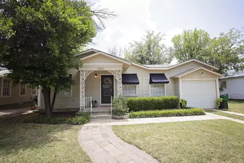 1304 Morningside Ave, Graham, TX 76450