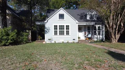 405 Brown St, Waxahachie, TX 75165